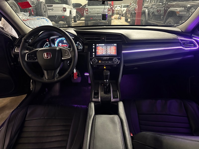 2016 Honda Civic 4dr CVT LX