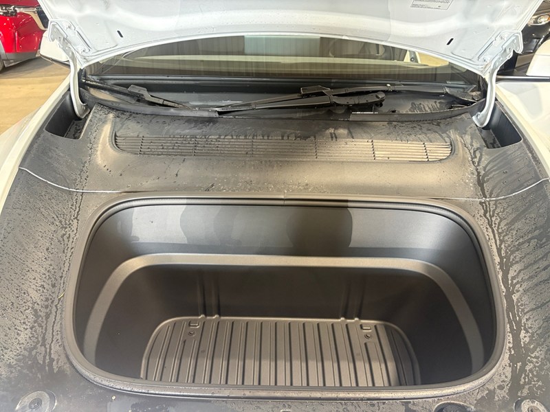 2026 Tesla Model Y Premium AWD