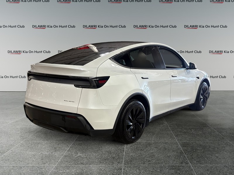 2026 Tesla Model Y Premium AWD
