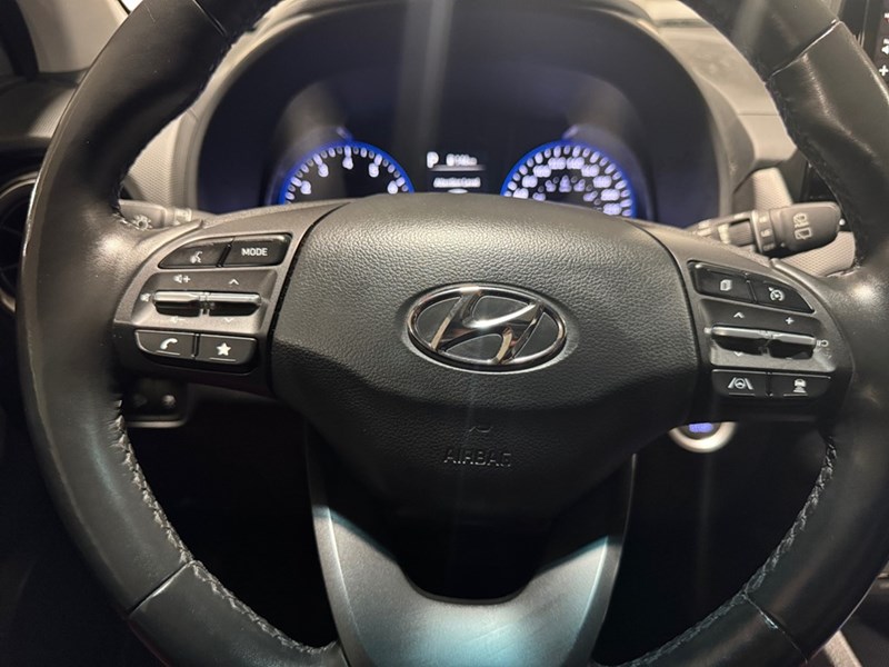 2023 Hyundai Kona Preferred AWD w/Sun & Leather Package