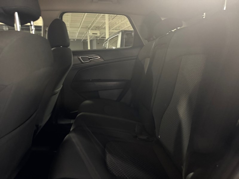 2024 Kia Sportage LX AWD