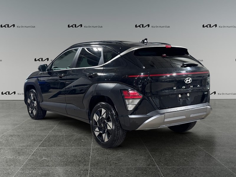 2024 Hyundai Kona 2.0L Preferred AWD Leather,Sunroof