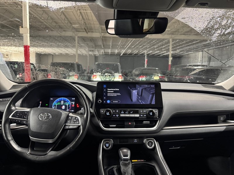 2024 Toyota Grand Highlander XLE AWD
