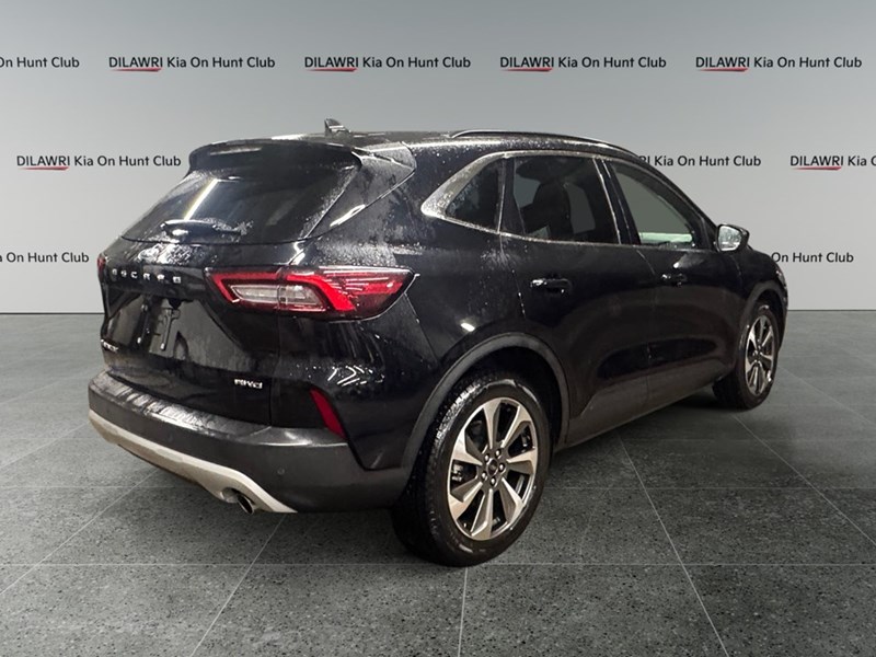 2023 Ford Escape Platinum AWD