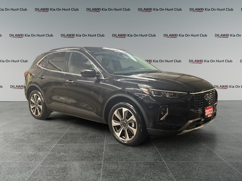 2023 Ford Escape Platinum AWD