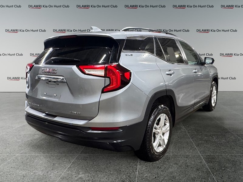 2023 GMC Terrain AWD 4dr SLE