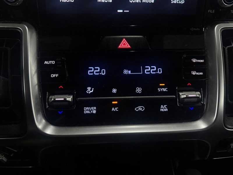 2022 Kia Sorento HEV LX AWD