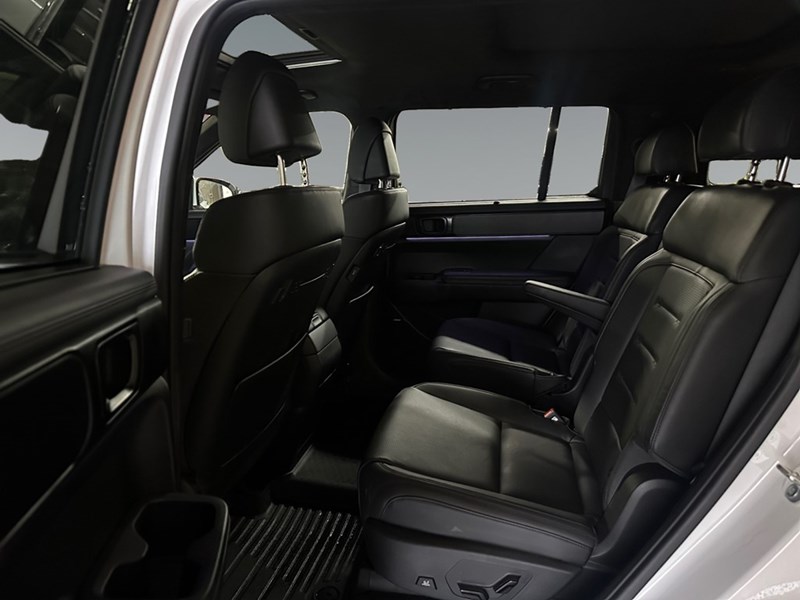 2024 Hyundai Santa Fe Ultimate Calligraphy AWD