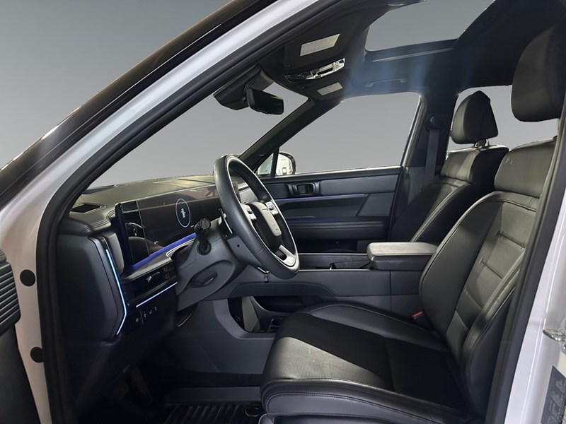 2024 Hyundai Santa Fe Ultimate Calligraphy AWD