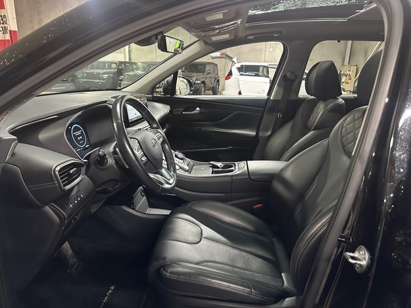 2023 Hyundai Santa Fe HEV Luxury AWD