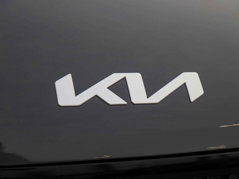 2026 Kia Carnival EX FWD