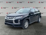 2024 Mitsubishi RVR SE image 1