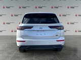2025 Mitsubishi Outlander ES image 4