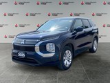 2025 Mitsubishi Outlander ES image 1