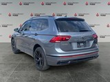 2023 Volkswagen Tiguan Comfortline R-Line Black image 3