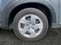 2024 Hyundai Venue Essential IVT