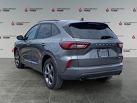 2023 Ford Escape ST-Line Select AWD