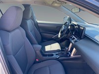2024 Toyota Corolla Cross LE FWD