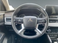 2025 Mitsubishi Outlander ES S-AWC