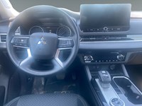 2025 Mitsubishi Outlander ES S-AWC
