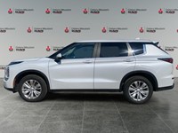 2025 Mitsubishi Outlander ES S-AWC