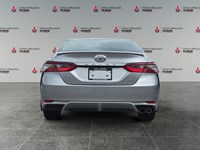 2024 Toyota Camry SE Auto