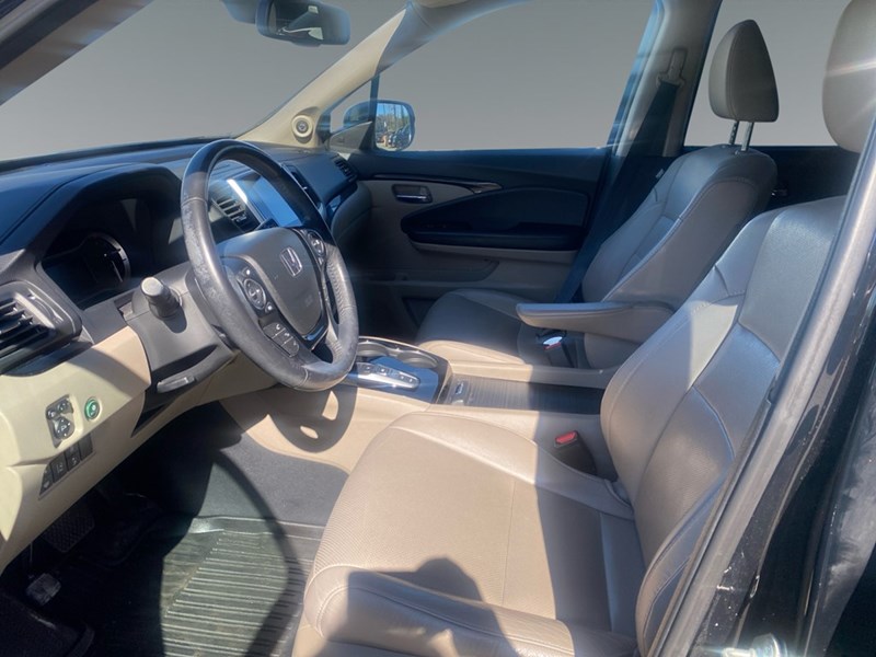 2017 Honda Pilot 4WD 4dr Touring