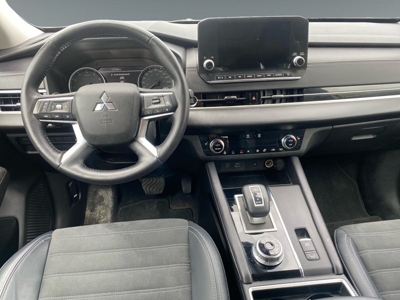 2024 Mitsubishi Outlander SE S-AWC