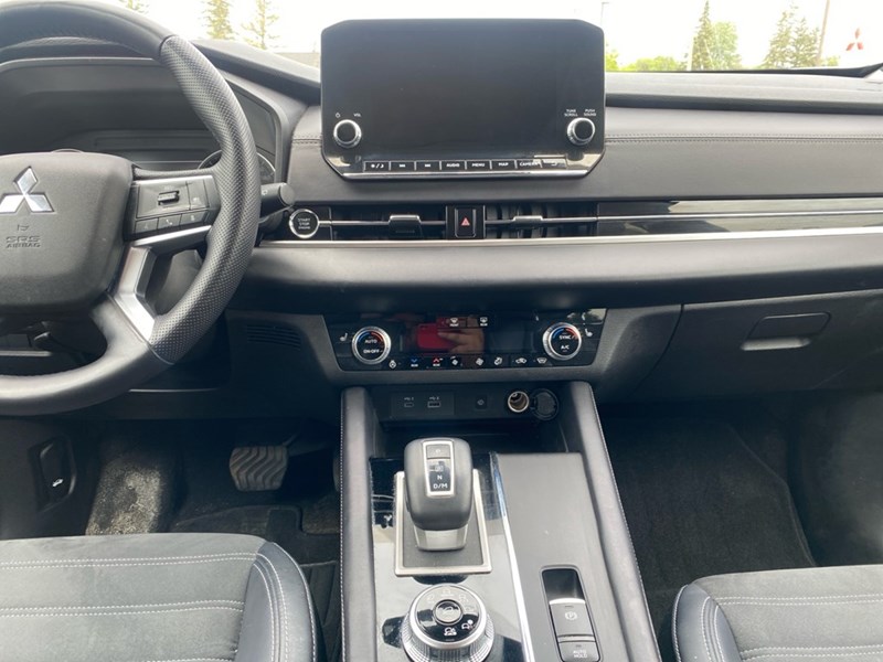 2024 Mitsubishi Outlander SE S-AWC