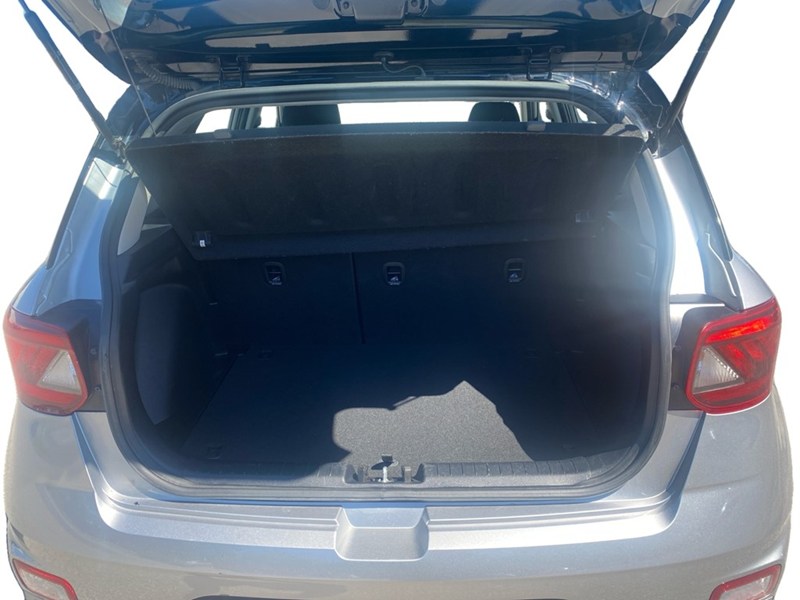 2023 Hyundai Venue Preferred IVT w/Two-Tone