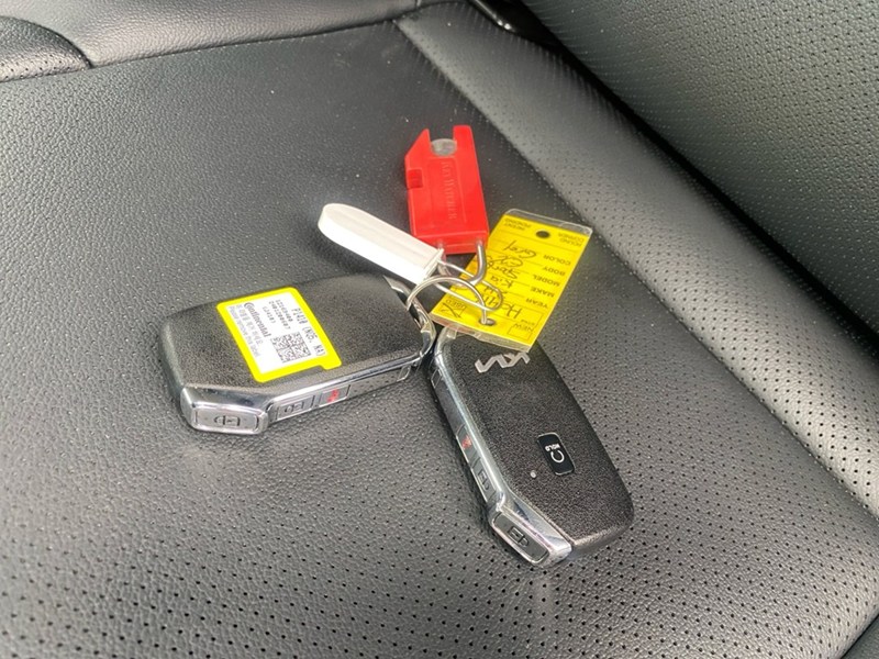2024 Kia Sportage EX AWD