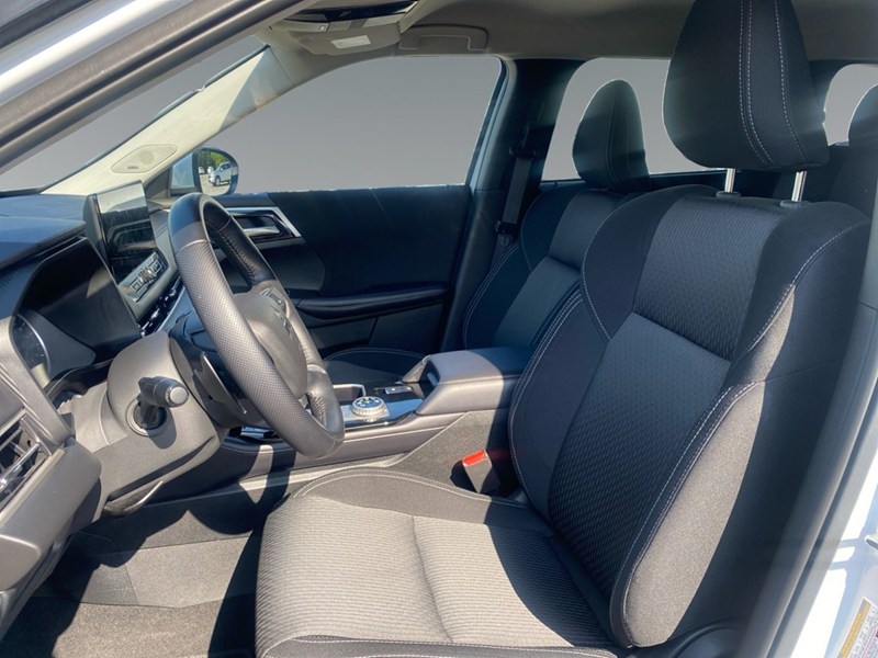 2025 Mitsubishi Outlander ES S-AWC