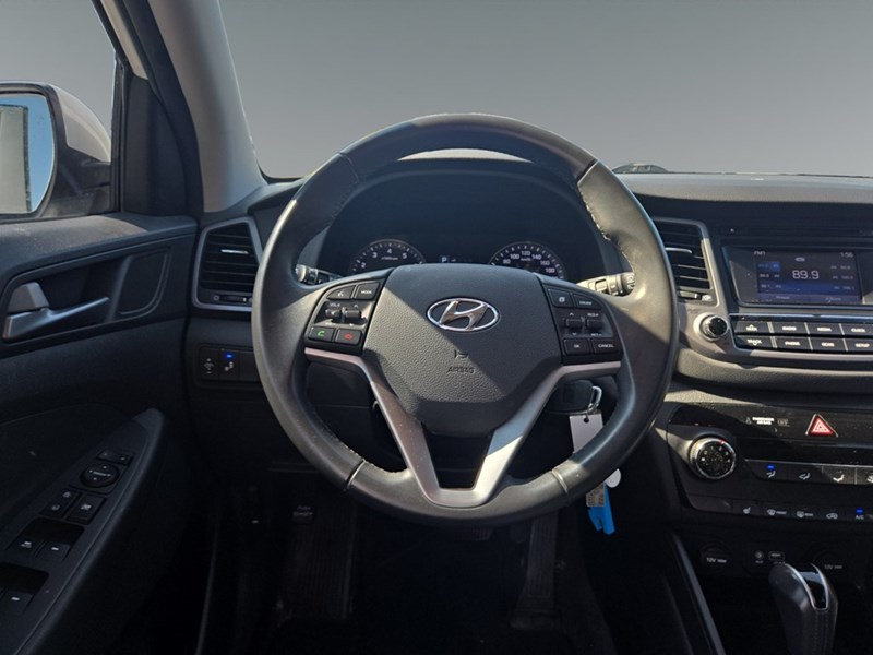 2016 Hyundai Tucson FWD 4dr 2.0L Premium