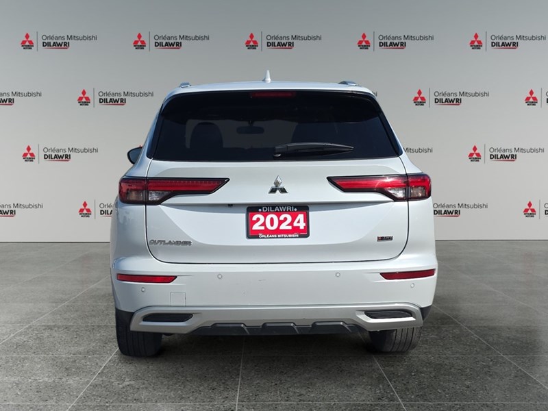 2024 Mitsubishi Outlander SE S-AWC
