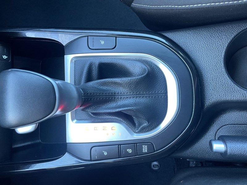 2023 Kia Forte EX IVT