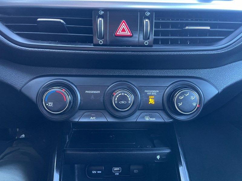 2023 Kia Forte EX IVT