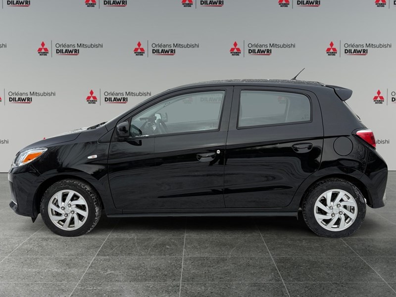 2024 Mitsubishi Mirage ES CVT