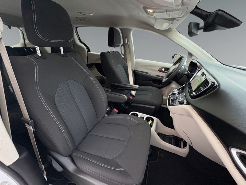 2024 Chrysler Grand Caravan SXT 2WD