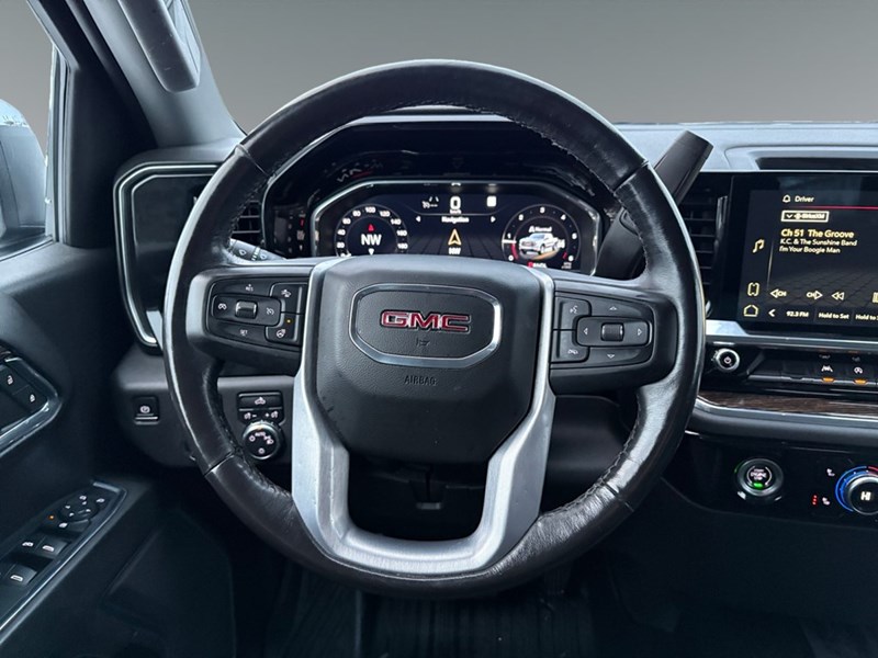 2022 GMC Sierra 1500 4WD Crew Cab 147" SLE