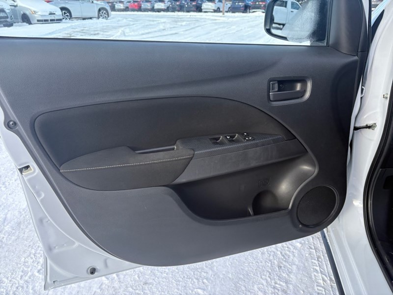 2022 Mitsubishi Mirage SE CVT