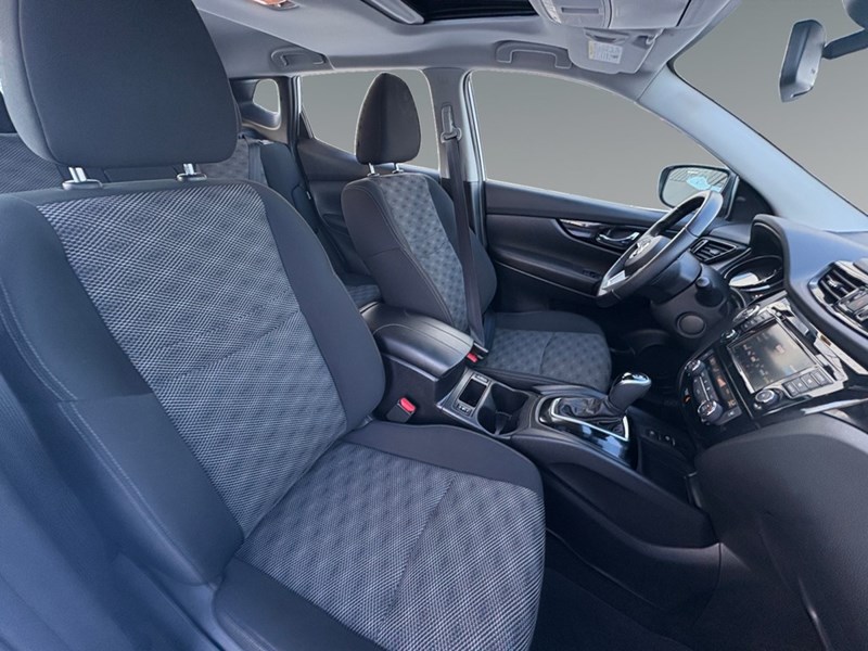 2023 Nissan Qashqai AWD SV CVT