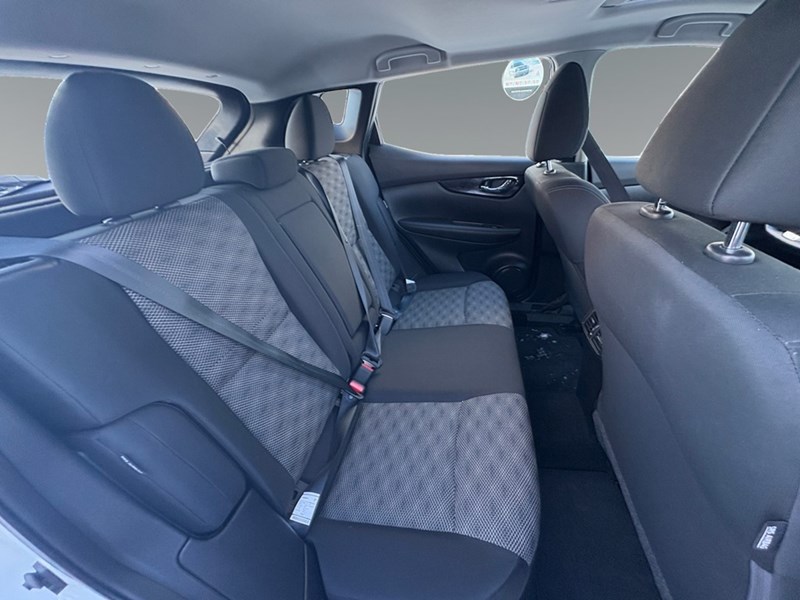 2023 Nissan Qashqai AWD SV CVT