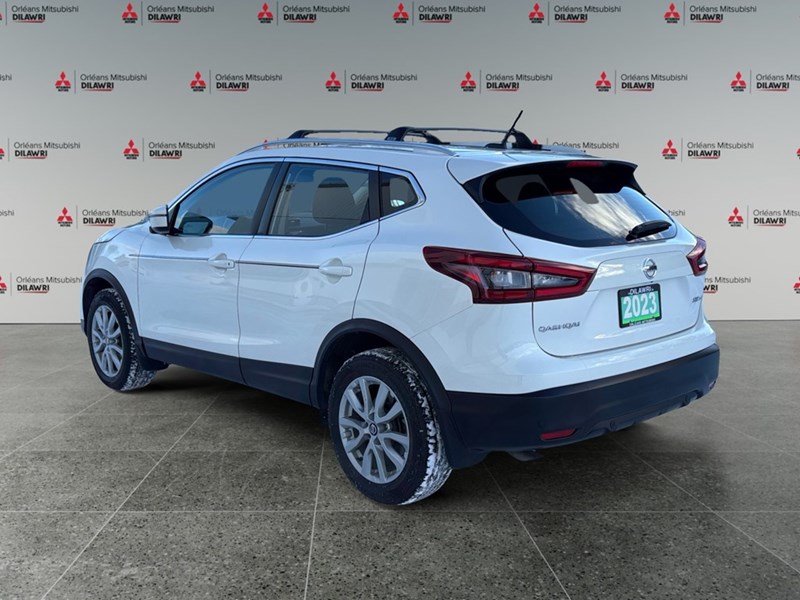 2023 Nissan Qashqai AWD SV CVT