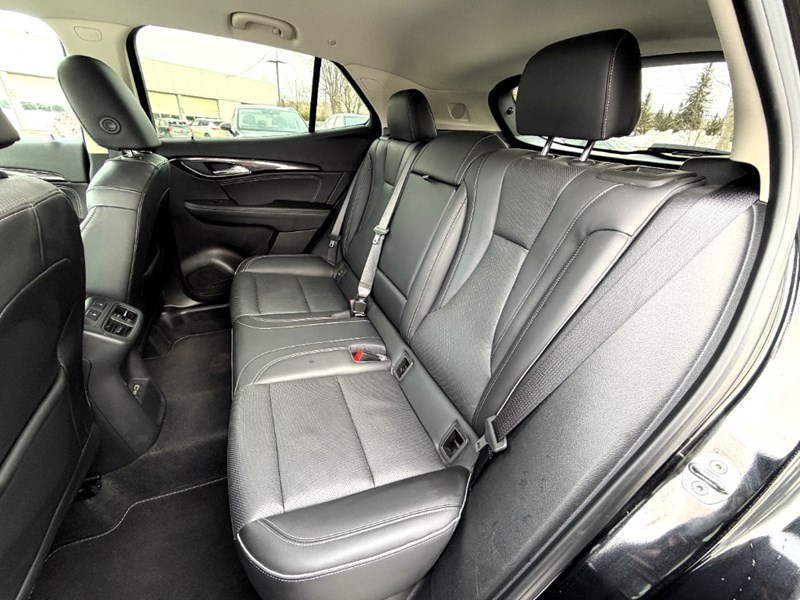 2023 Buick Envision AWD 4dr Essence