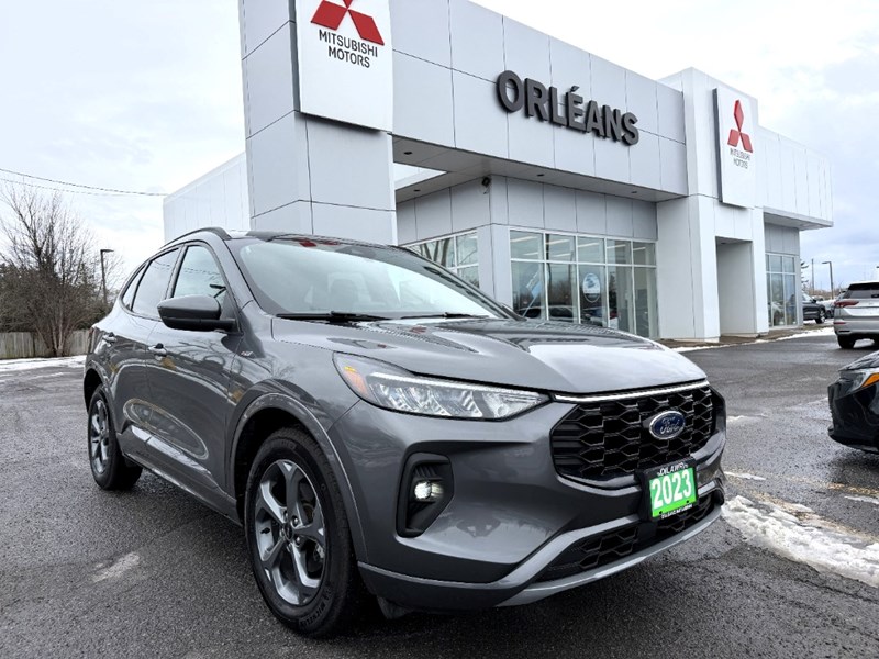 2023 Ford Escape ST-Line Select AWD