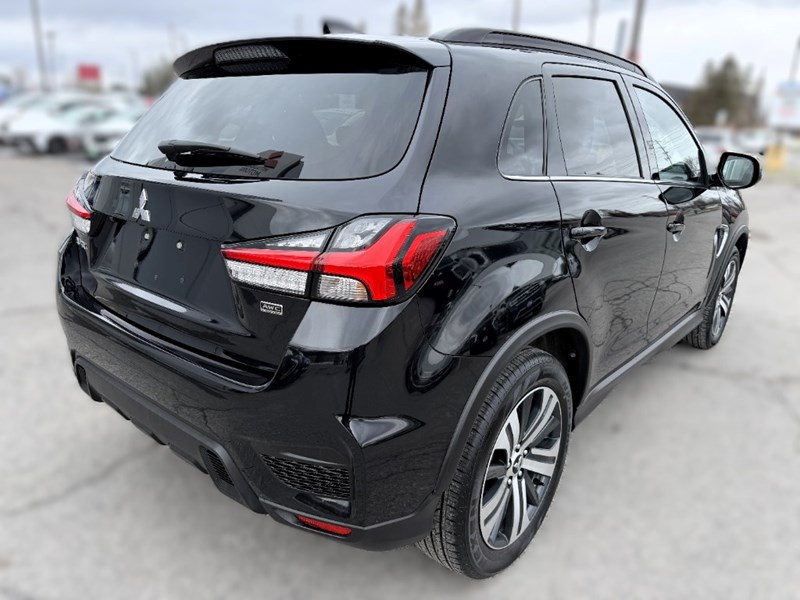 2024 Mitsubishi RVR GT AWC