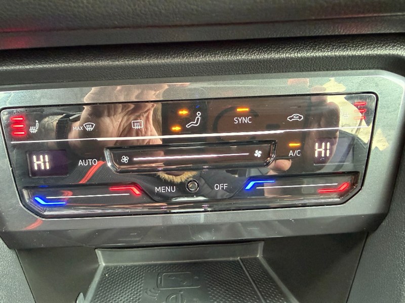 2024 Volkswagen Tiguan Comfortline R-Line Black Edition 4MOTION