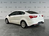2017 Kia Rio LX+ (A6) image 3