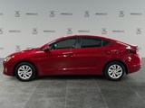 2020 Hyundai Elantra Essential image 2