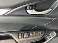 2020 Honda Civic LX | Low KM's